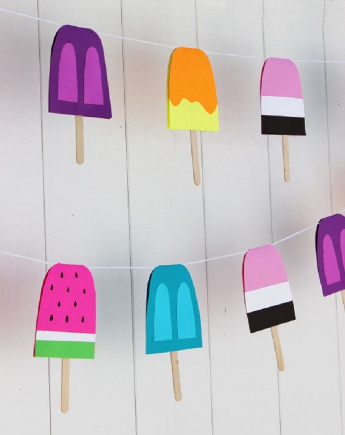 Laboratori creativi per bambini idee, ghirlanda colorata di gelati di carta