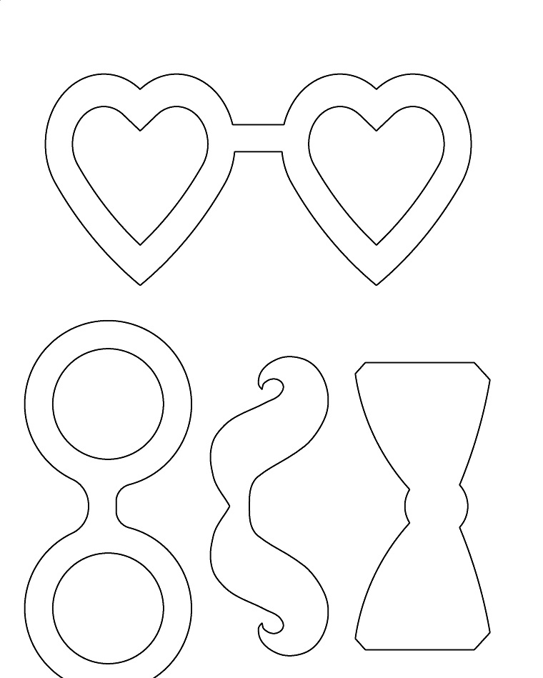 Maschere di carnevale da stampare e colorare, occhiali a forma di cuore, disegni per bambini