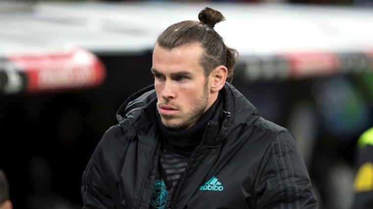 Capelli corti uomo rasati, il calciatore Gareth Bale