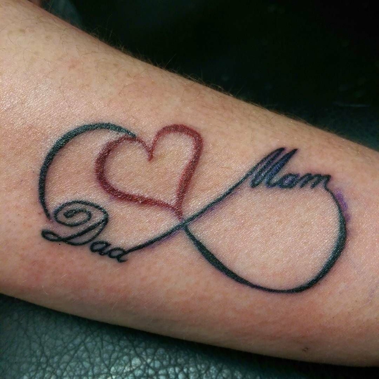 Tatuaggio famiglia, disegno tattoo simbolo infinito, disegno cuore rosso