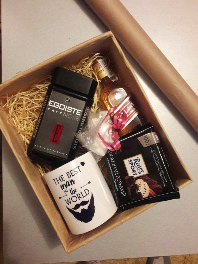 Regalo Di Coppia Con Pietra Incisa - Confezione Regalo Con Rose Rosse E Sacchetto Di Velluto Per Lui O Lei