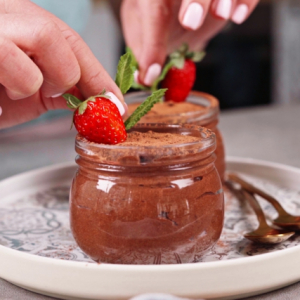 6 Ricette per dolci veloci senza cottura: dessert last minuti per tutti i gusti