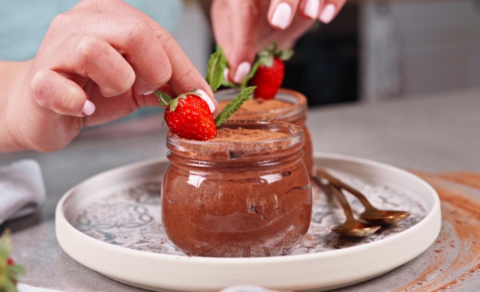 6 Ricette per dolci veloci senza cottura: dessert last minuti per tutti i gusti