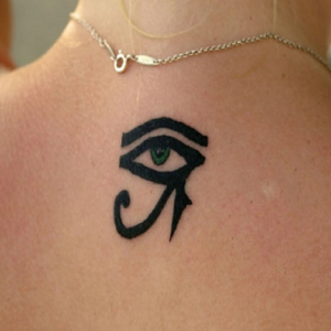 Tatuaggio occhio: simboli, disegni e significato!