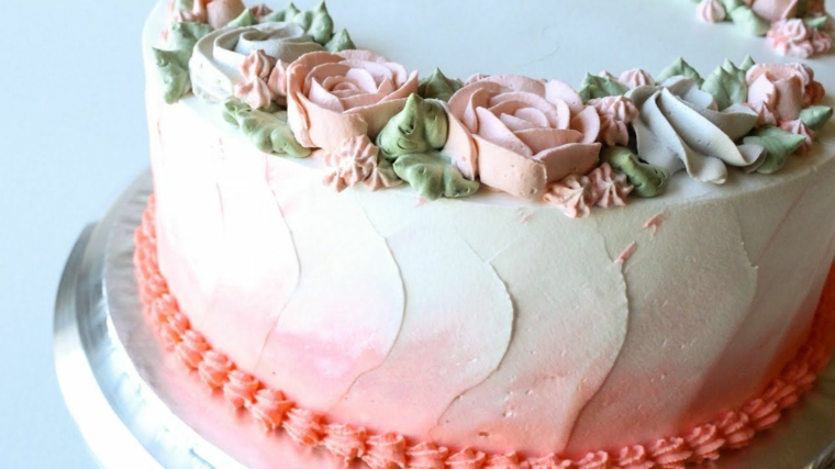 Torte Decorate Con Panna Montata Colorata Istruzioni Per Una Torta Da 