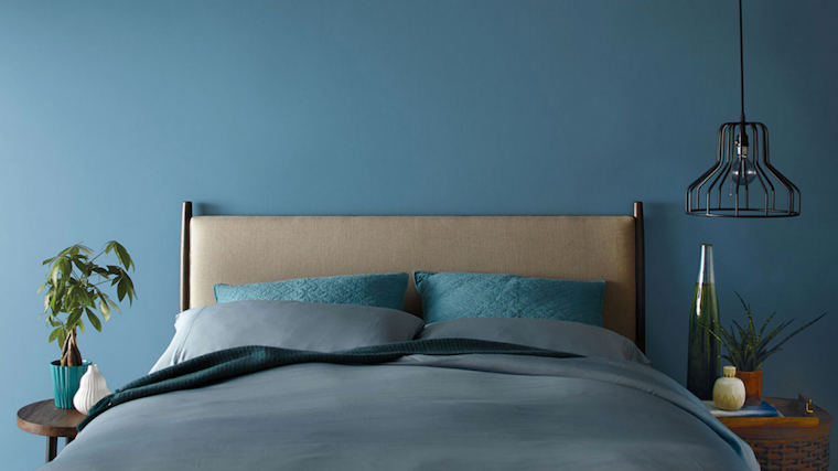 qual è il colore migliore per la camera da letto parete dipinta di blu