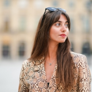 I capelli con frangia a tendina da sfoggiare senza paura! Ecco a chi è adatta!