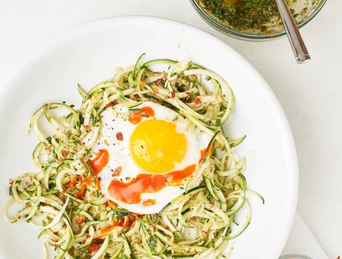 10 Ricette con pochi ingredienti: soluzioni per una cena low cost e last minute!