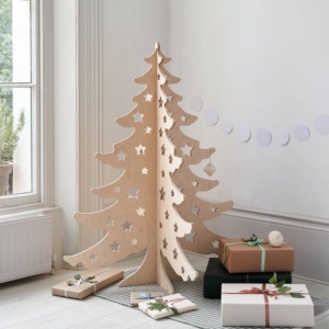 Albero di Natale in legno fai da te: 3 modelli da realizzare in casa!