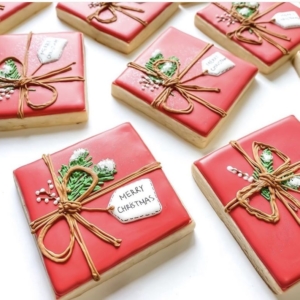 Biscotti natalizi decorati in modo semplice! Usa la fantasia per creare magica atmosfera!