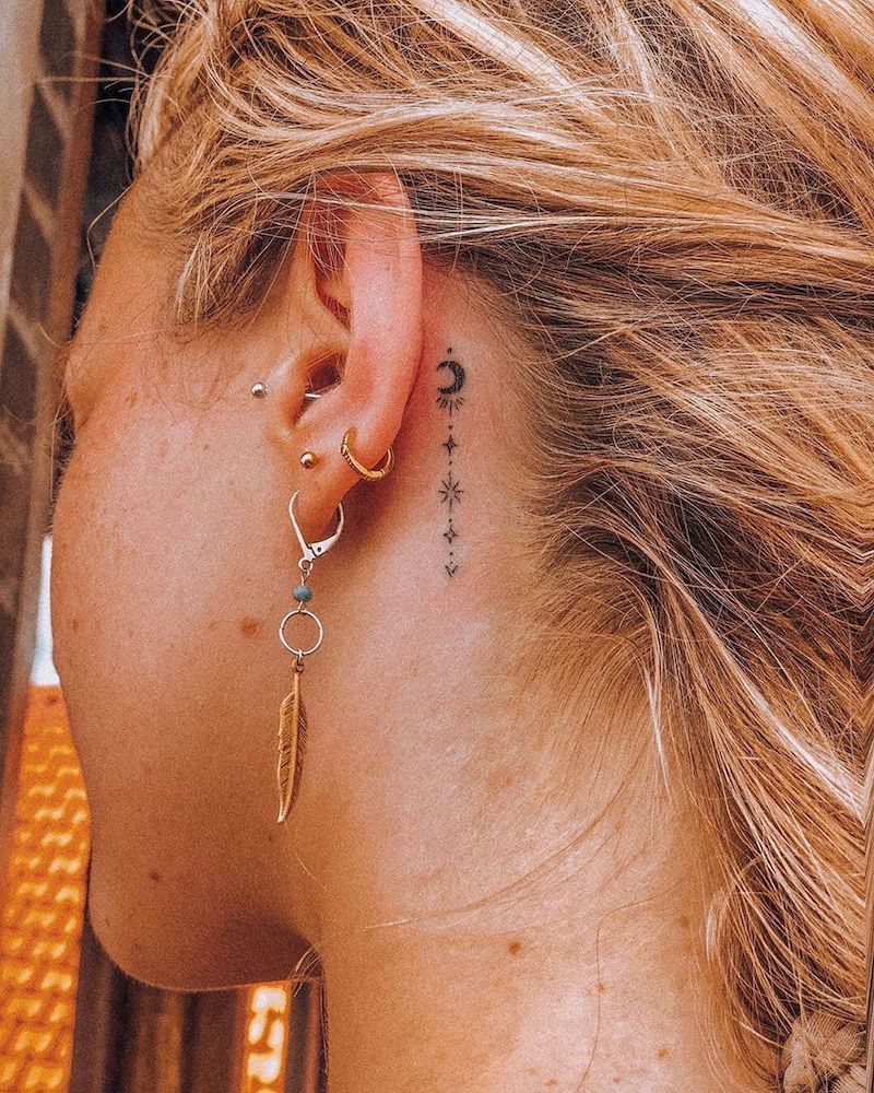 tattoo mandala tatuaggio orecchio