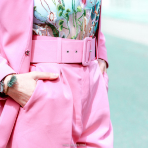 Look Pantalone tailleur elegante da cerimonia: come sceglierlo e abbinarlo!