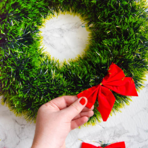 Ghirlande natalizie fatte a mano per decorare l’interno e l’esterno della casa!