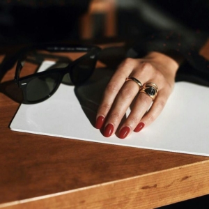 Unghie rosse natalizie: il classico intramontabile adatto a tutte!