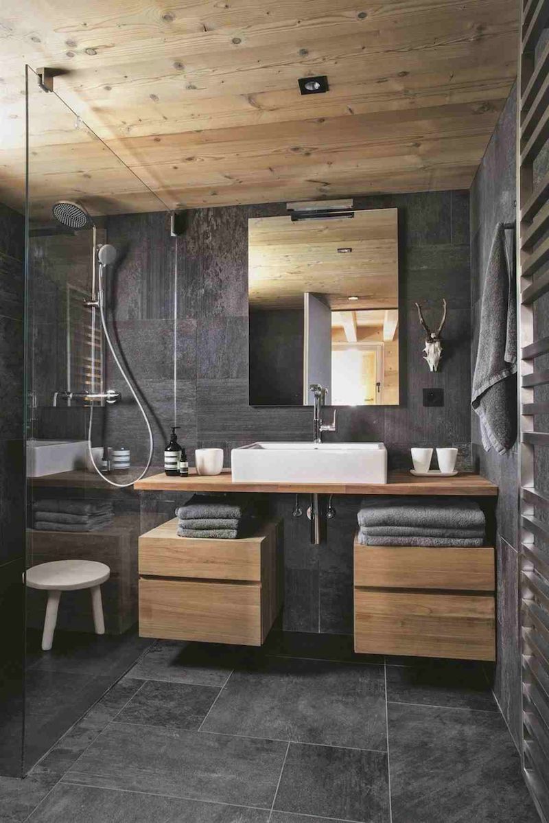 bagno moderno in legno