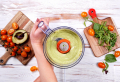 Antipasti con salmone affumicato e mousse di avocado, facile e veloce!