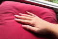 Come avere le unghie naturali senza smalto? Segui la guida per avere mani sempre perfette!