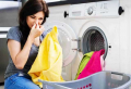 Come togliere i cattivi odori dalla lavatrice: lo sai da dove arriva il problema e come risolverlo?