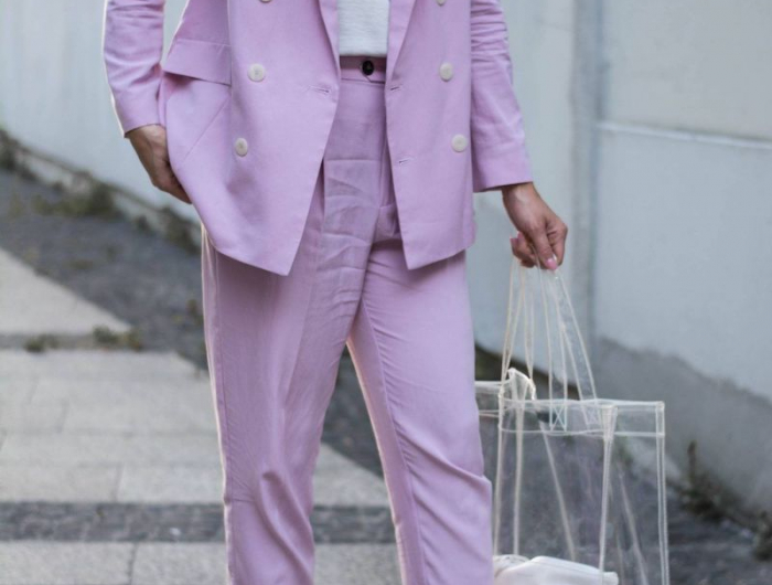 Come portare i pantaloni fluidi in estate: abbinare i colori e scegliere la forma giusta!