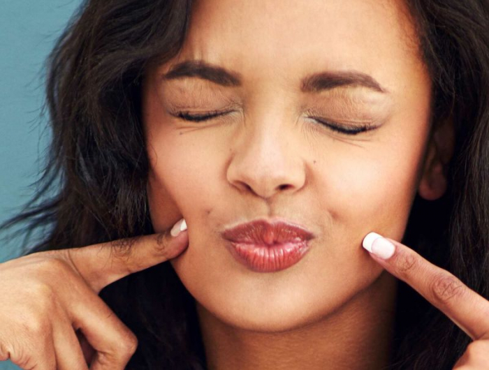 Come dimagrire il viso, i consigli e gli esercizi più efficaci