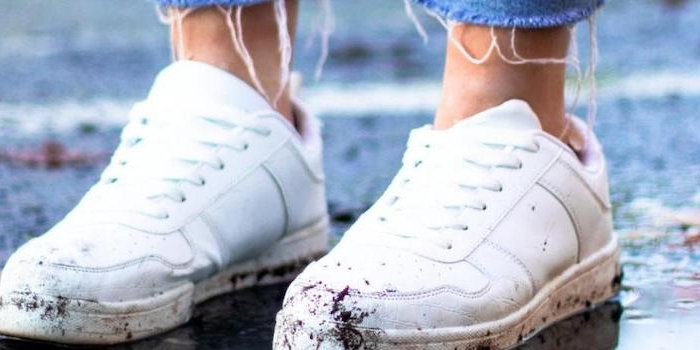 Come pulire le scarpe da ginnastica bianche: i metodi semplici che funzionano!