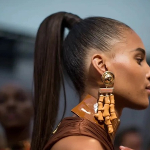 7 Acconciature Anti Caldo Che Cambieranno La Vostra Estate!