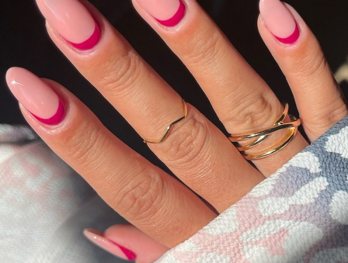 Come realizzare la riverse French manicure? Tutorial facili da testare a casa!