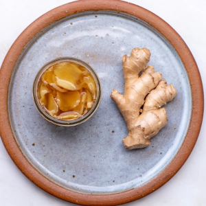 Benefici dello zenzero sulla pelle: i modi di usarlo per avere una pelle più chiara e giovane!