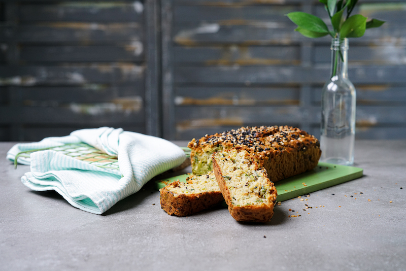 come preparare pane salato alle zucchine