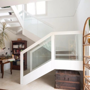 Come arredare gli interni con scale di design