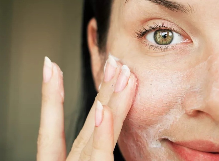 2 Favolosi Modi Per Utilizzare Il Succo Di Limone Sul Viso!