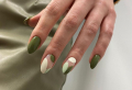 Unghie verdi per la stagione autunno 2022: lo smalto che fa tendenza nella manicure!