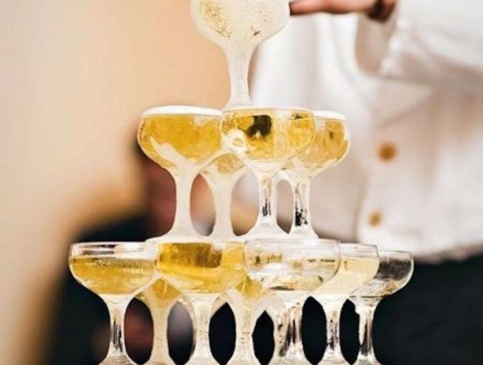 Addobbare la tavola per la vigilia di Capodanno: le decorazioni immancabili per la notte di San Silvestro!