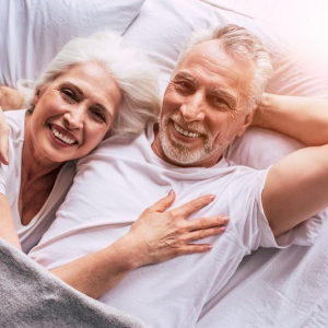 Quante ore bisogna dormire in base all’età e come migliorare la qualità del sonno?