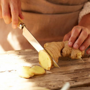 Il modo migliore per utilizzare lo zenzero: suggerimenti per consumarla anche fuori dalla solita tisana!