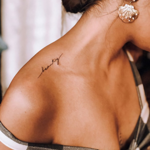 Frasi tatuaggi: le scritte sul corpo dal design romantico e originale! Ecco le nostre proposte!