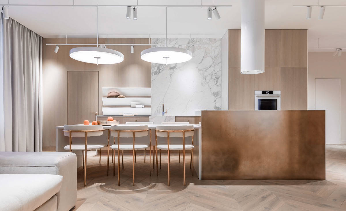 prolungamento isola centrale cucine moderne abbinamento legno e marmo