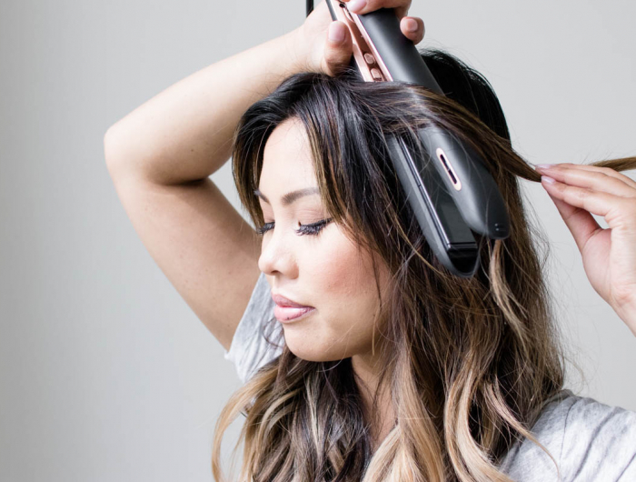 Ecco i 5 migliori consigli per arricciare i capelli con la piastra