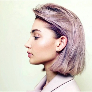 Dal rosa Barbiecore alle brune più morbide, ecco il colore capelli 2023!