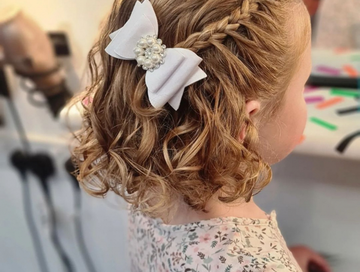Acconciature bambina capelli corti: la praticità non ci limita in termini di pettinature!