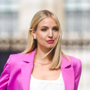 Acconciature per un taglio di capelli long bob liscio ideale per un viso ovale!