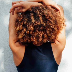 Consigli pratici per risolvere i problemi con i capelli ricci!