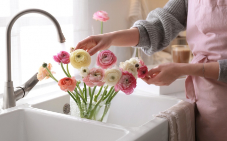 Quando e perché cambiare spesso l’acqua ai fiori e averli in vita a lungo!