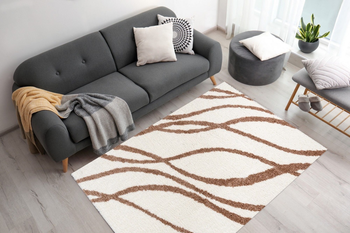 tappeto morbido in soggiorno divano morbido arredare con il grigio