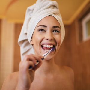 Come scegliere e usare un idropulsore dentale a casa per denti sempre puliti?