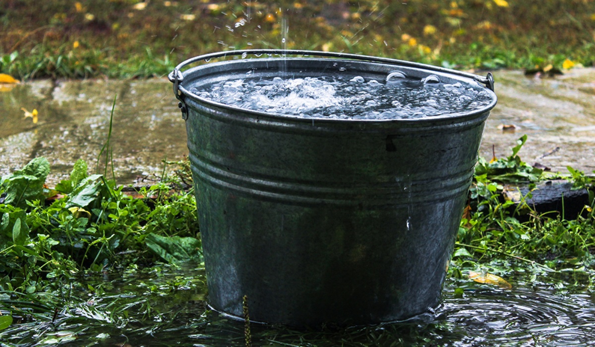 ridurre il consumo di acqua raccogliere acqua piovana