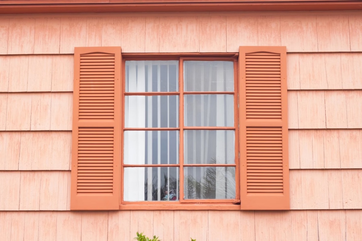 rinnovazione degli infissi finestra di legno