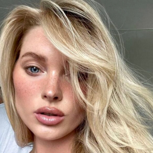 Tagli di capelli autunno inverno 2023: scegli anche quelle con la frangia