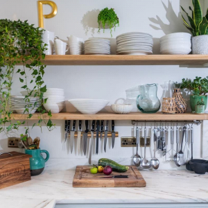 Abbellire la cucina con le piante: dove posizionarle e quali scegliere