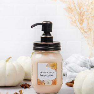 Crema corpo alla zucca fai da te perfetta per le giornate autunnali